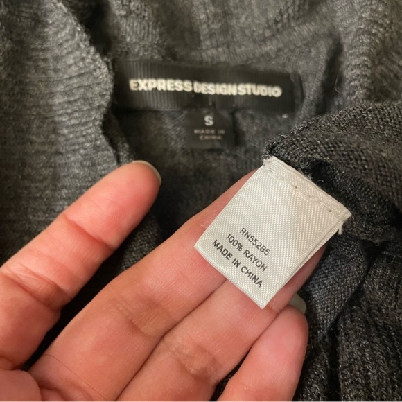 2pc Bundle Women’s Small Black and Gray Cardigans - Picture 6 of 6